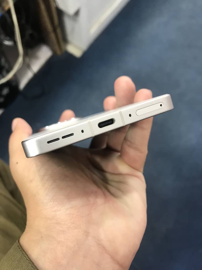 One Plus 13R 4