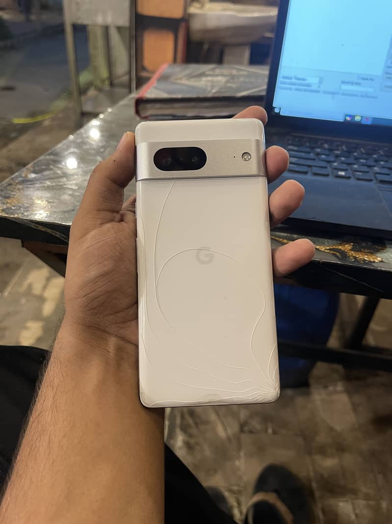 Google pixel 7 1