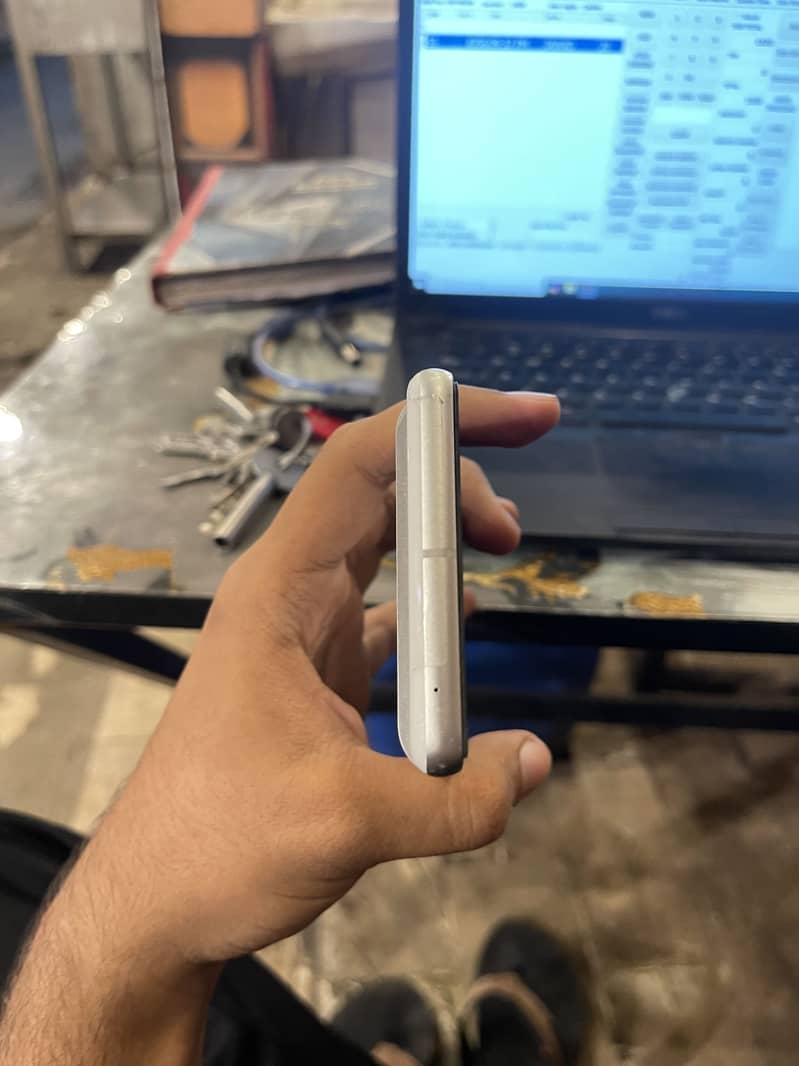 Google pixel 7 5