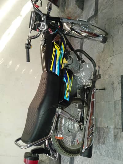 CG 125