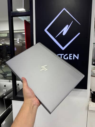 HP ZBook 14u G6 Core i7 8th Gen 16GB RAM 512GB SSD 4GB Graphics