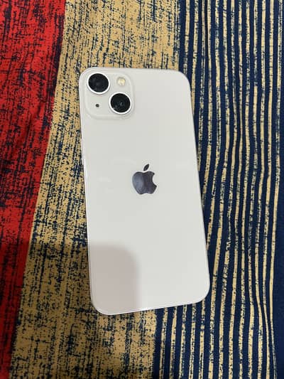 Apple iPhone 13