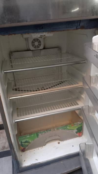 Dawlance fridge for sale