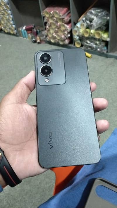 Vivo Y17