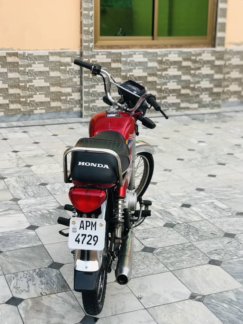 United 70cc 2