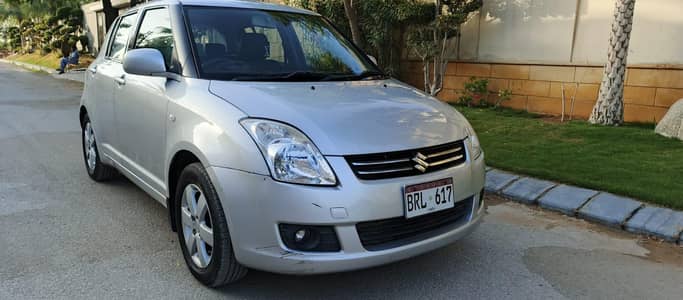 Suzuki swift dlx auto model 2020 original silver mettalic only 58000 k