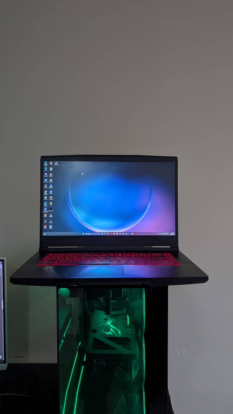 MSI GF63 Thin 1