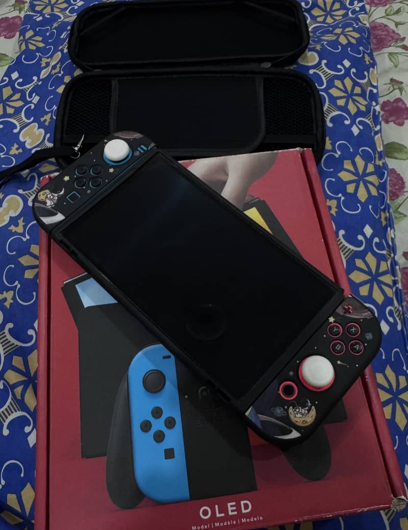 Nintendo Switch OLED Complete Box 0