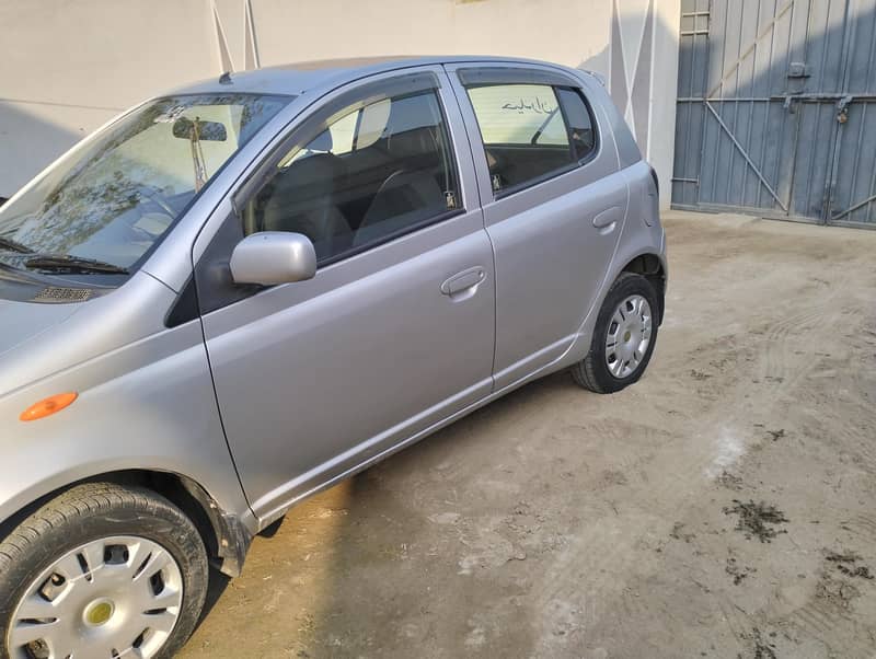 vitz 1000cc 0