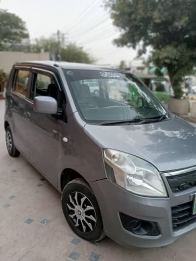 Suzuki Wagon R 2017 model