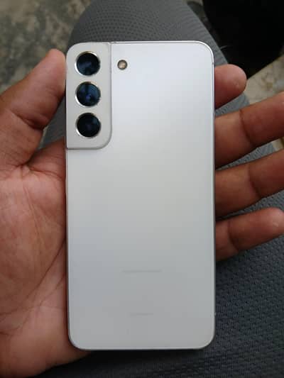 Samsung Mobile S22