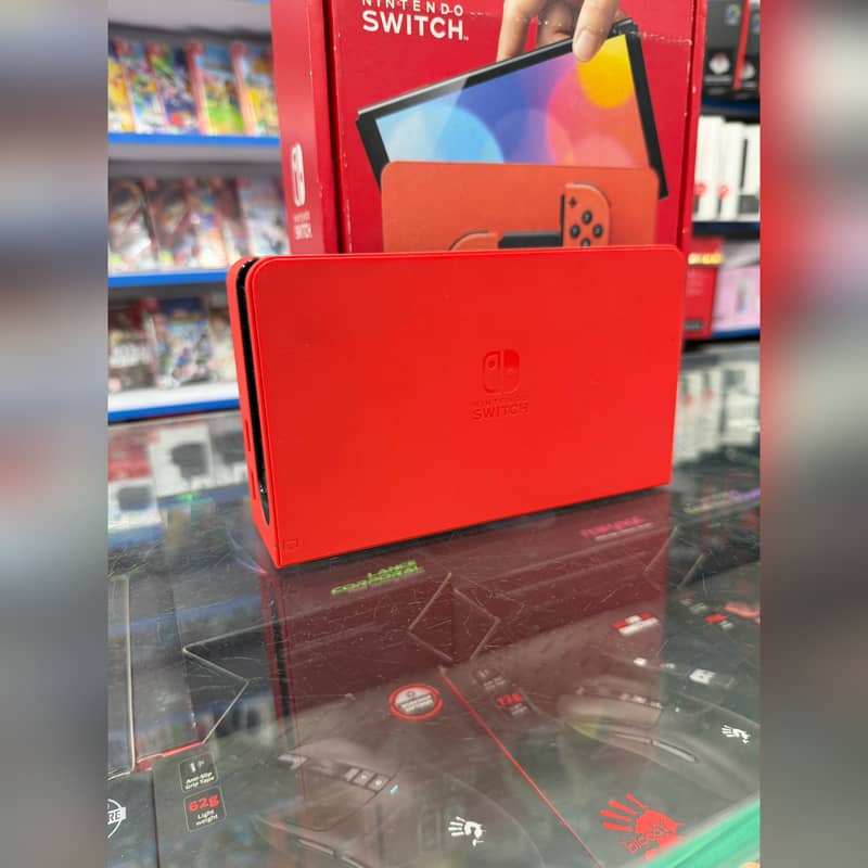 Nintendo Switch Oled. 4