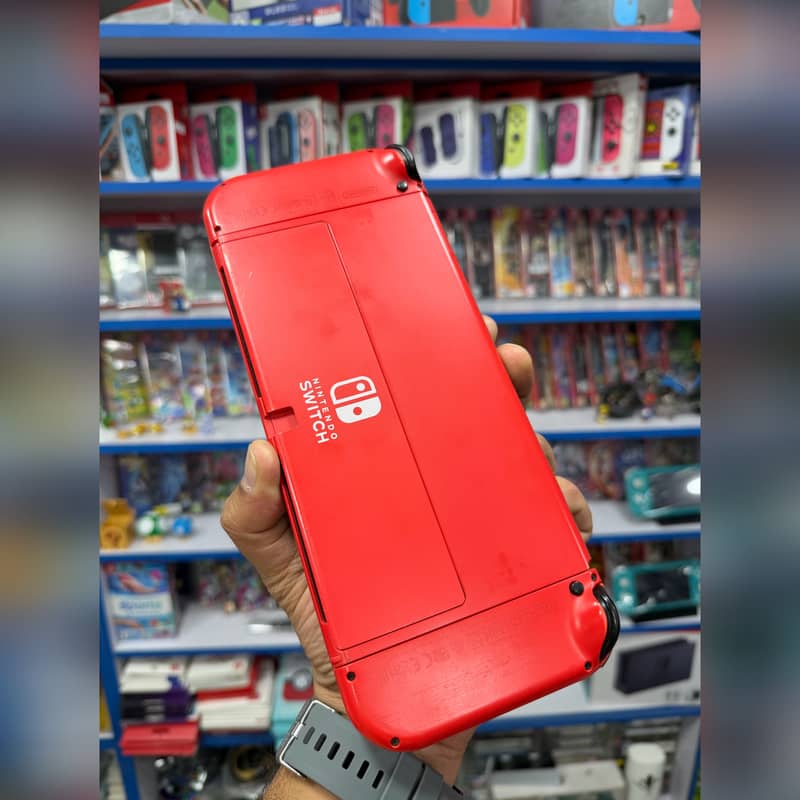 Nintendo Switch Oled. 6