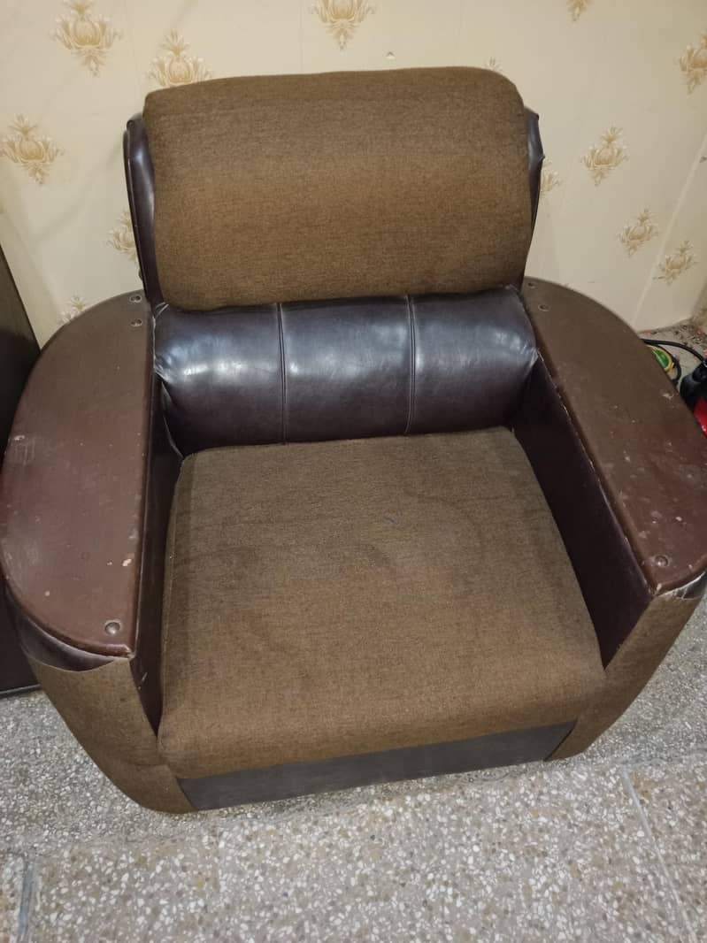 5 seater sofas 3