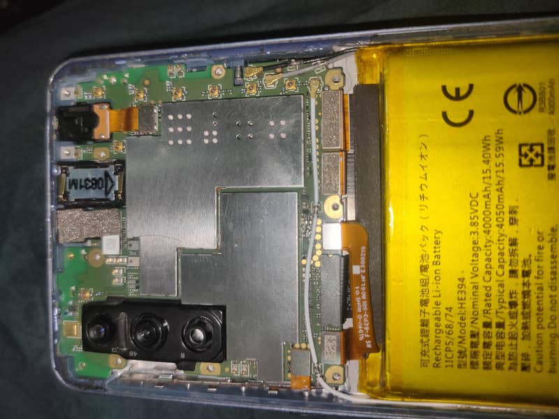 Sharp Aquos Zero 5g Basic Non PTA 3