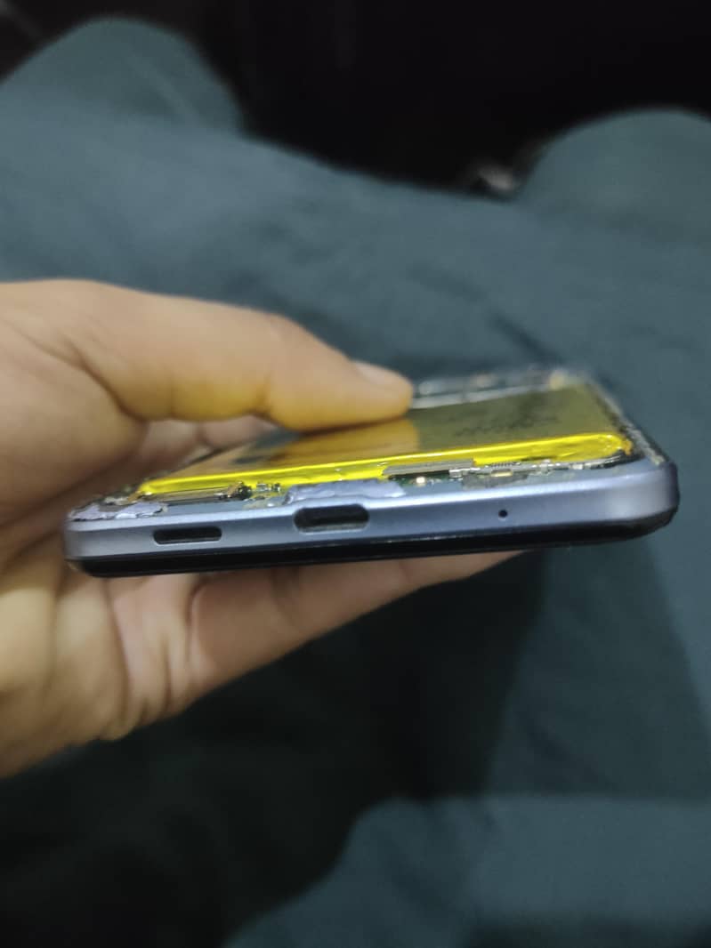 Sharp Aquos Zero 5g Basic Non PTA 8