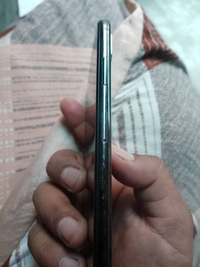 Apple iPhone X 2