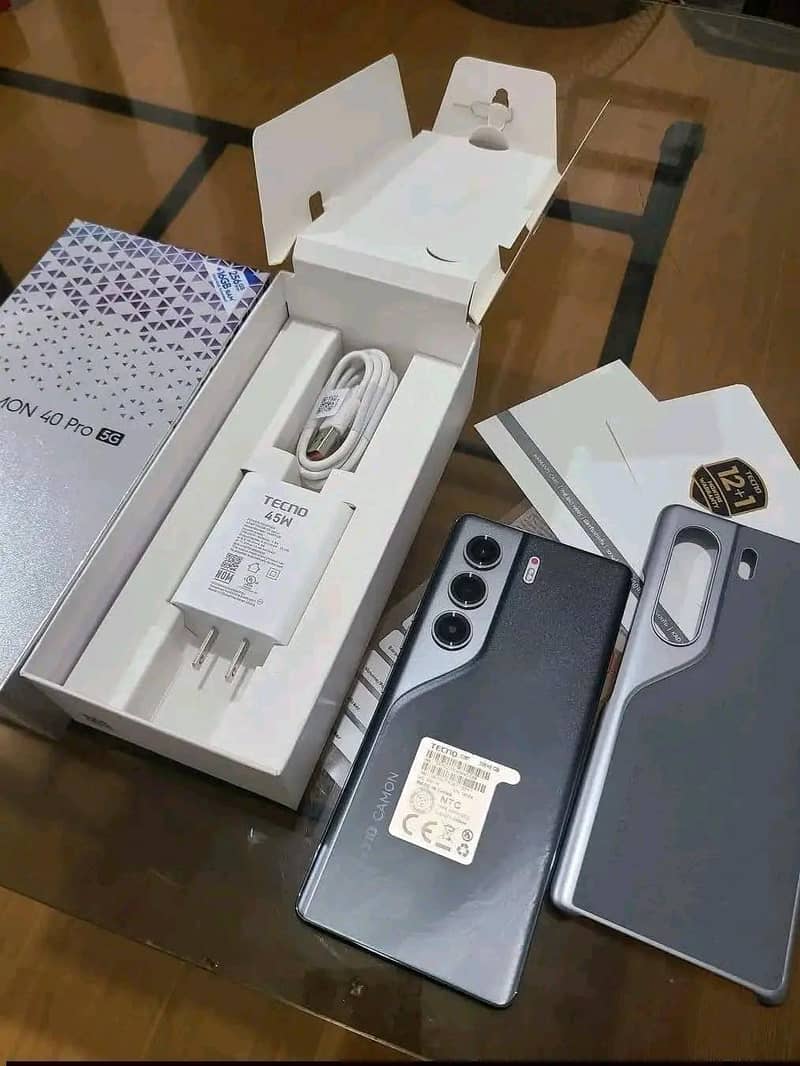 tecno camon 40 pro 0