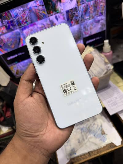 Samsung Mobile A55 5G Officially PTA Approved 256Gb Brand New Conditon