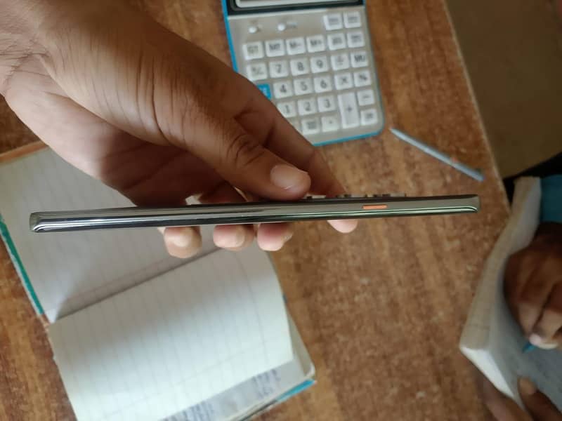 Tecno CAMON 40 Pro 3