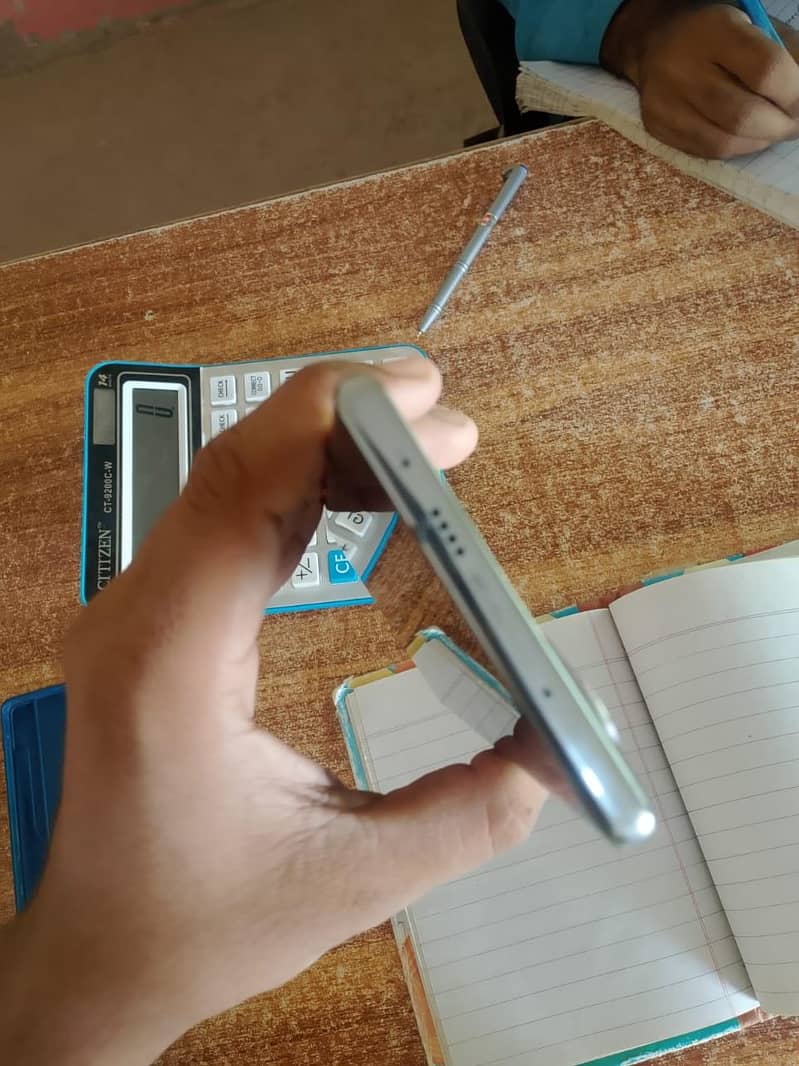 Tecno CAMON 40 Pro 5