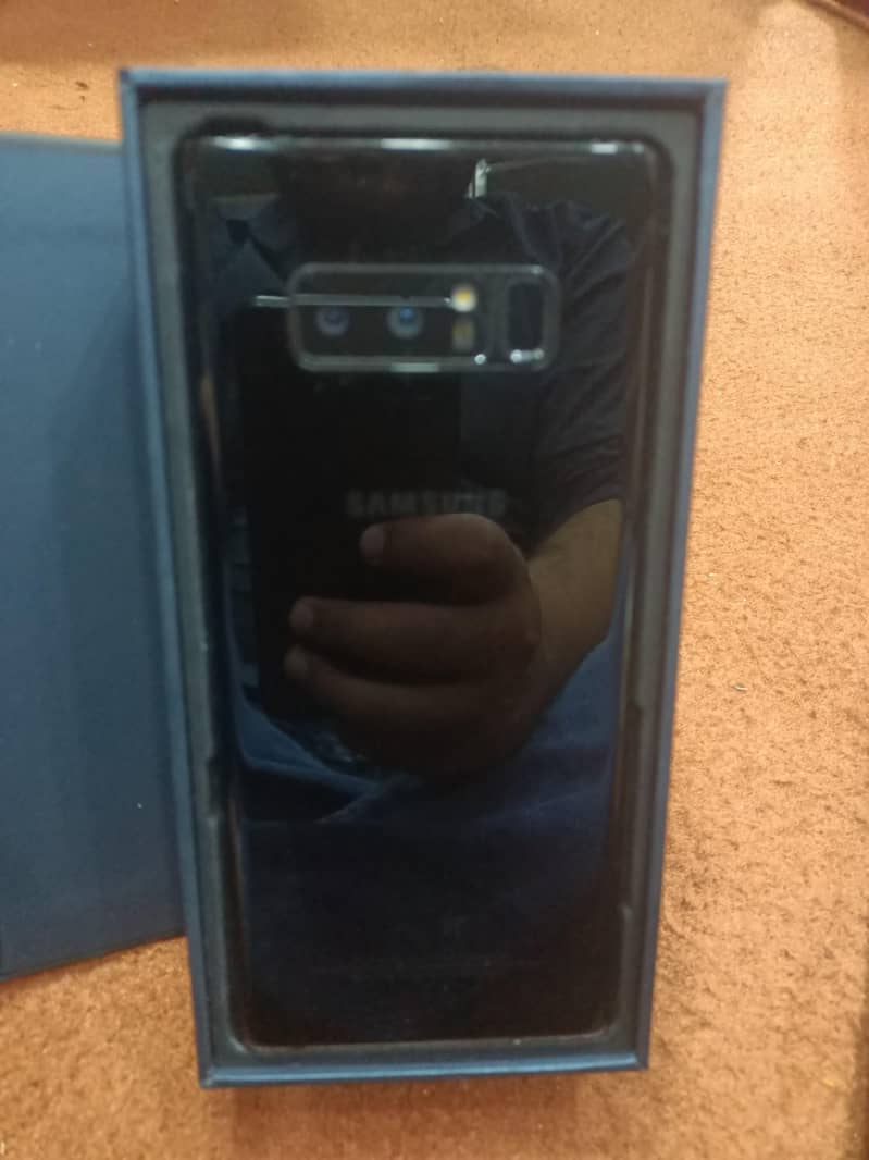 Samsung Note 8 1