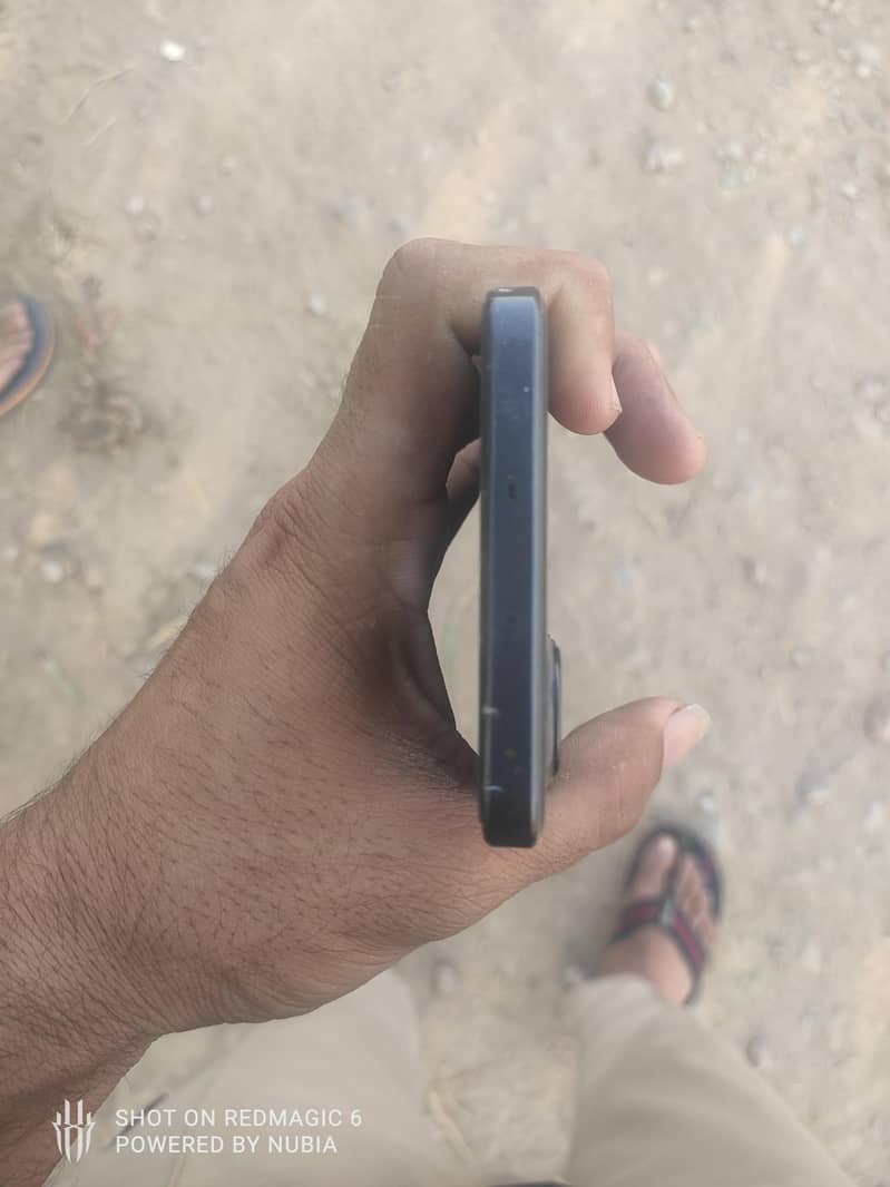 OnePlus ace 2v 5