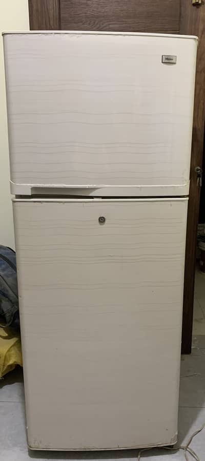 Haier refrigerator model HRF-305