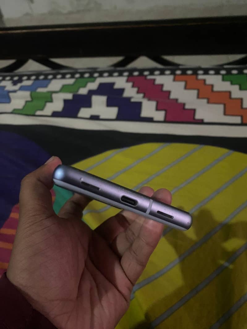 Google Pixel 7a 4