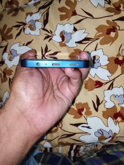 Samsung Mobile A06