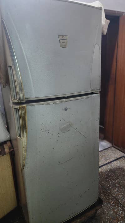2 door frigh available for sale in sabzazar