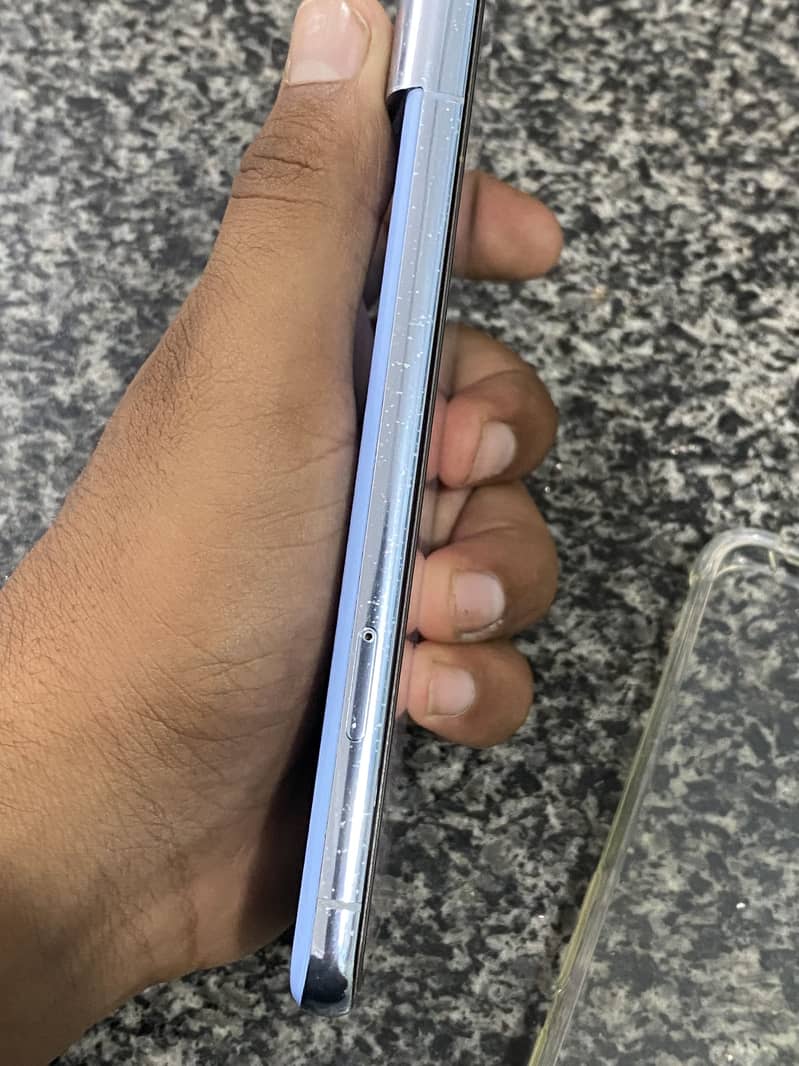 Google Pixel 8 Pro 4