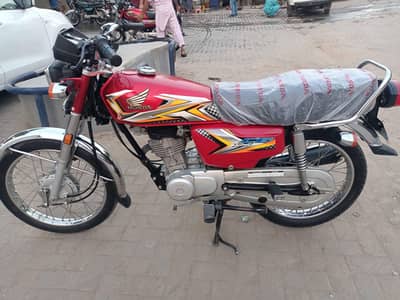 Honda 125 model 2025 register end of 2024