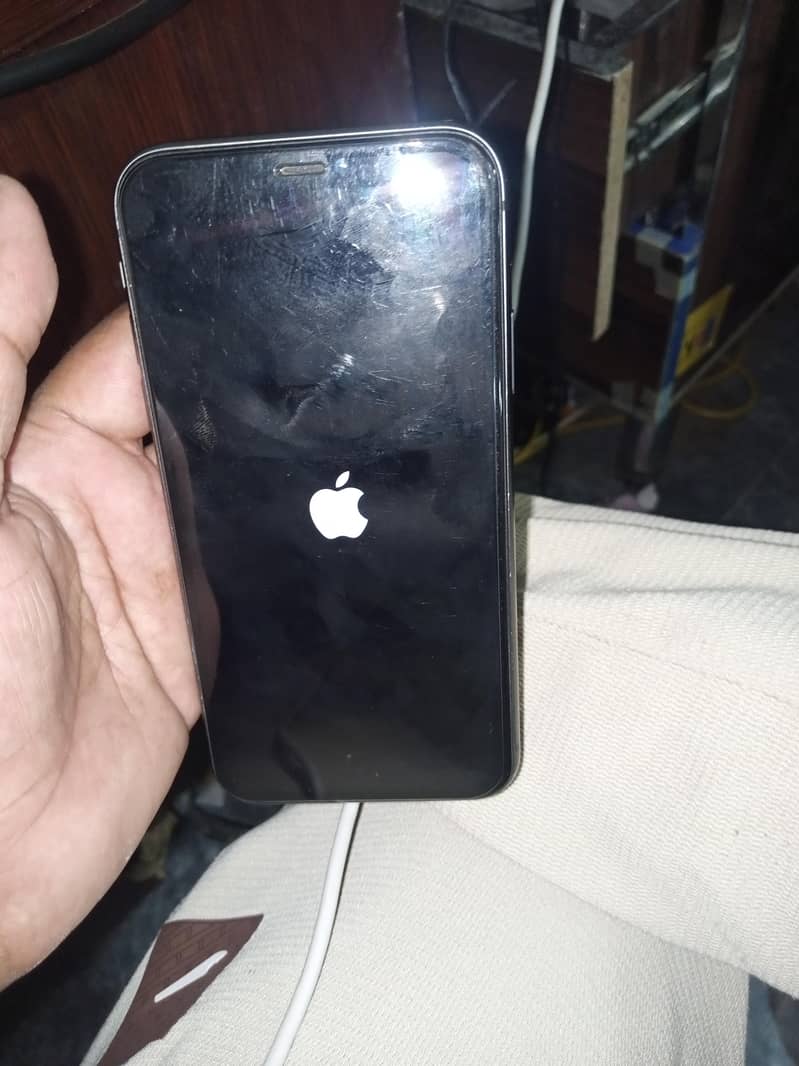 iphone 11 bypass 4