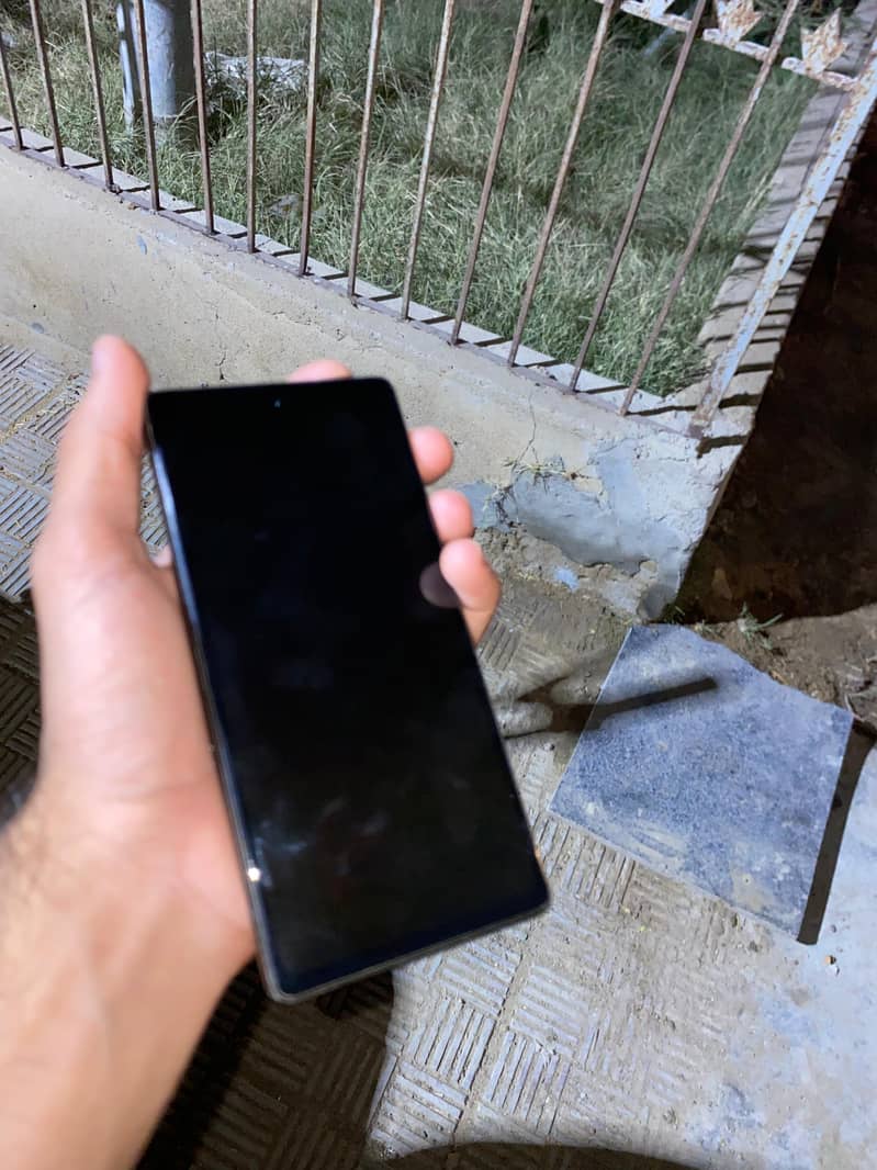 Google pixel 6a 4