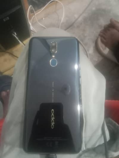 oppo f11  6/128gb