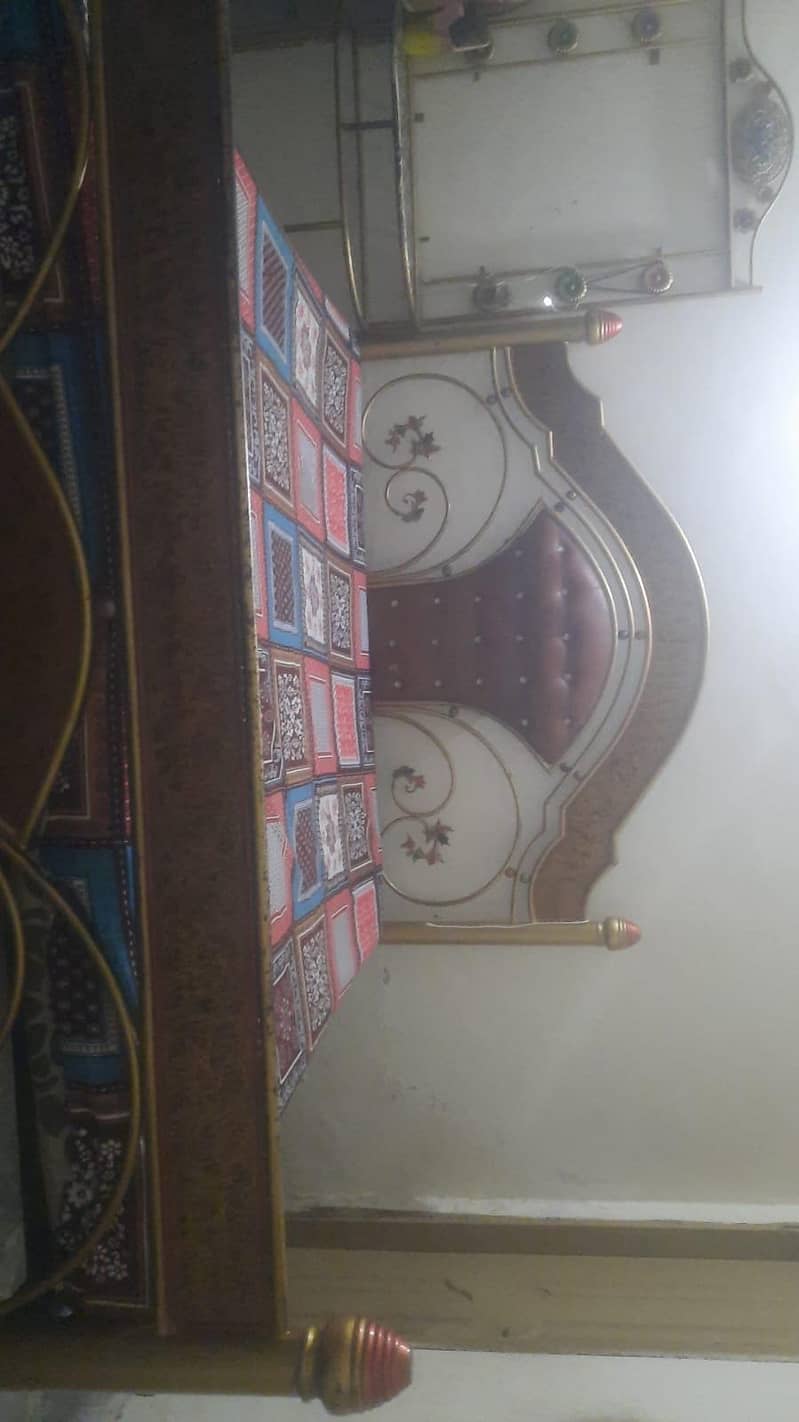 Bed set with sofa set 0