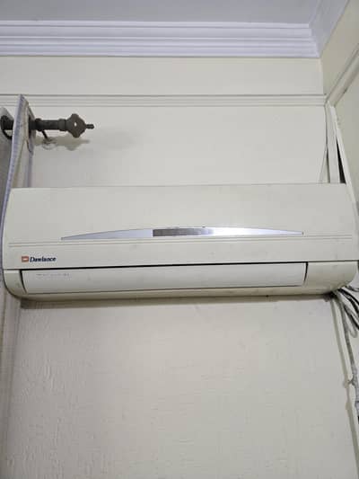 Dawlance AC for Sale 35000