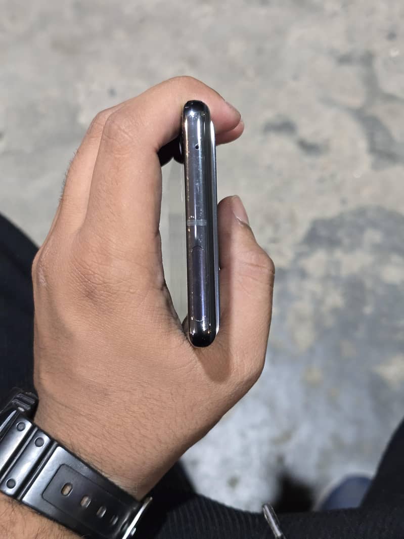 Google Pixel 7 Pro 4