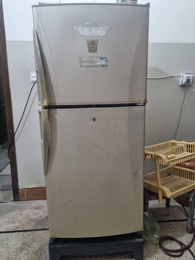 Dawlance Fridge for sale with brand new compressor