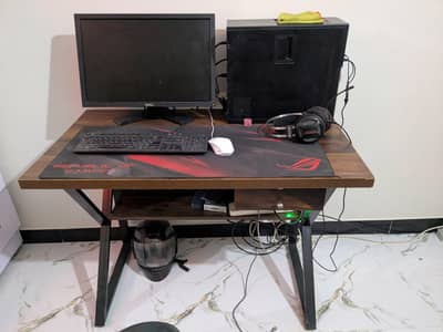 computer table wooden plus iron frame