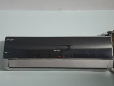 Gree 1.5 Ton Inverter AC | G10 Series | Needs Repair