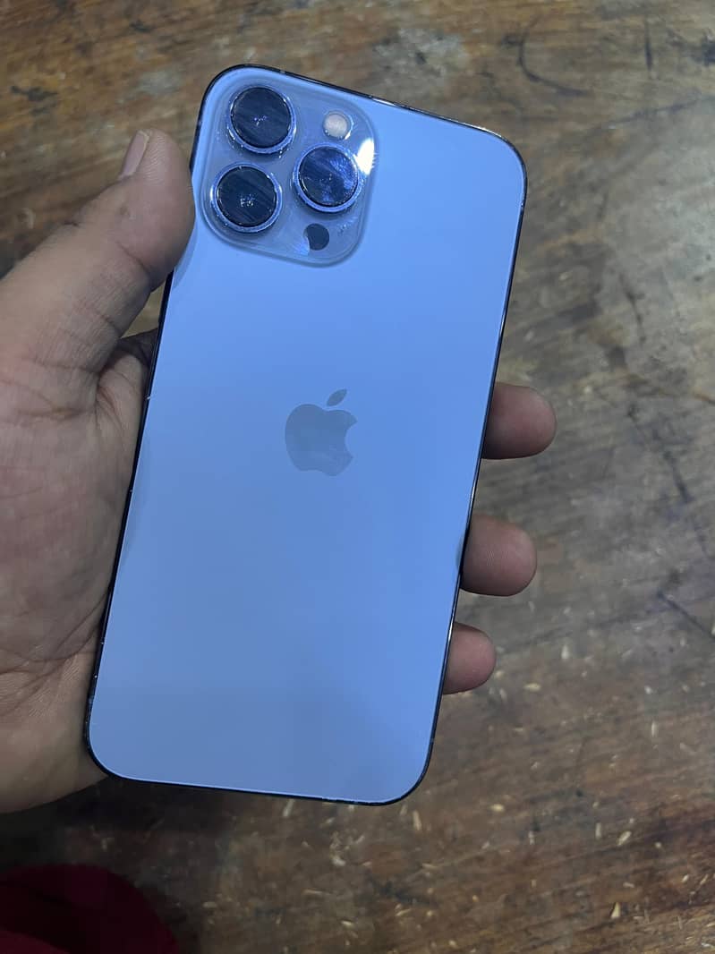 iphone 13 pro max 1
