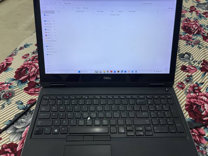 Laptop 0