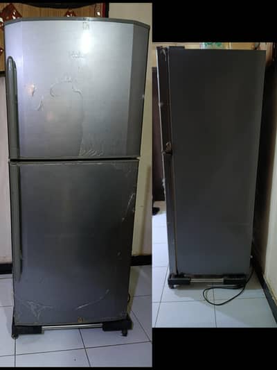Selling Haeir refrigerator. Never repaired. Fully functional