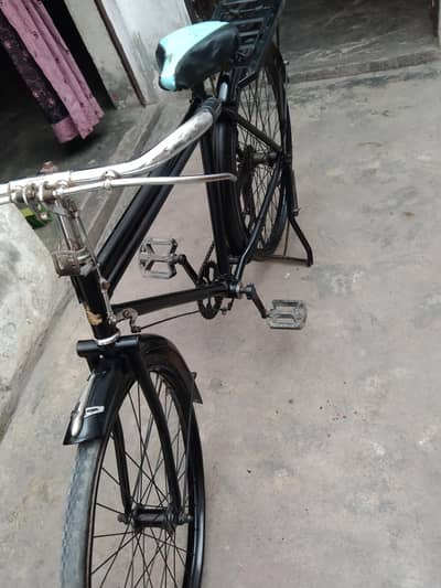 sohrab cycle 18 inch ki good condition urgent sale need to cash