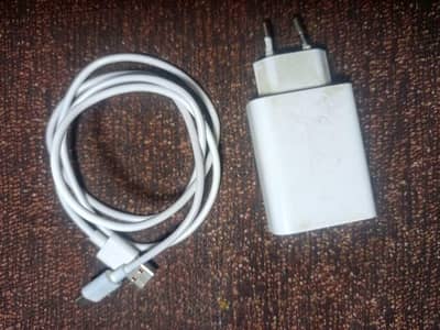 vivo original 25 WATT CHARGER with DATA CABLE