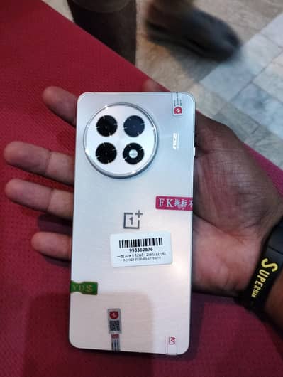 one plus 13R 12gb/256gb Pta approved like new fast charging