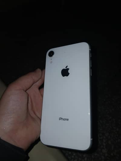 Apple iPhone XR