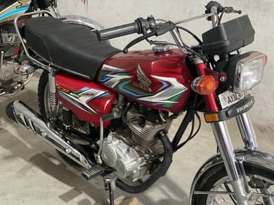 Honda 2023/24 model urgent sale